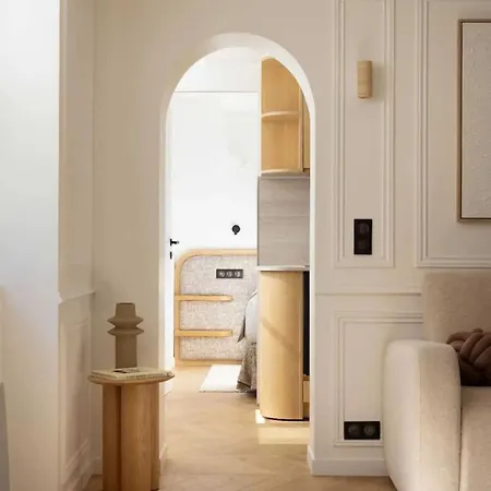 Lägenhet Chic With Ac 3br 6p Palais Garnier